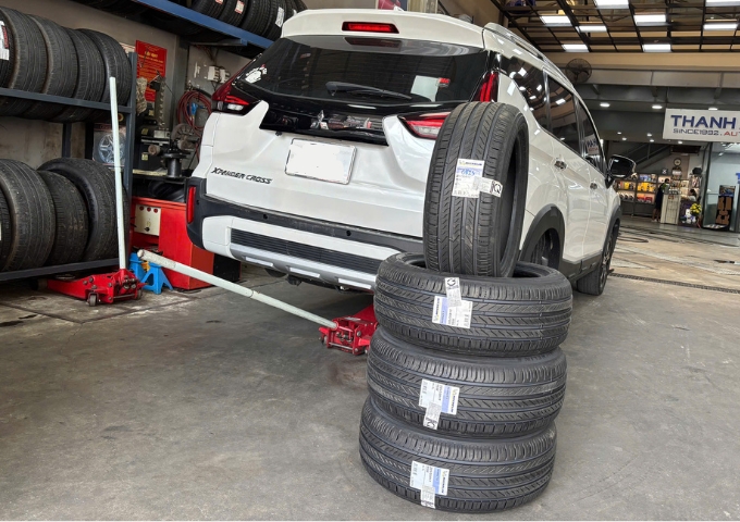 Lốp Michelin 205/55R17 Primacy 5 chính hãng, êm ái và bám đường tốt